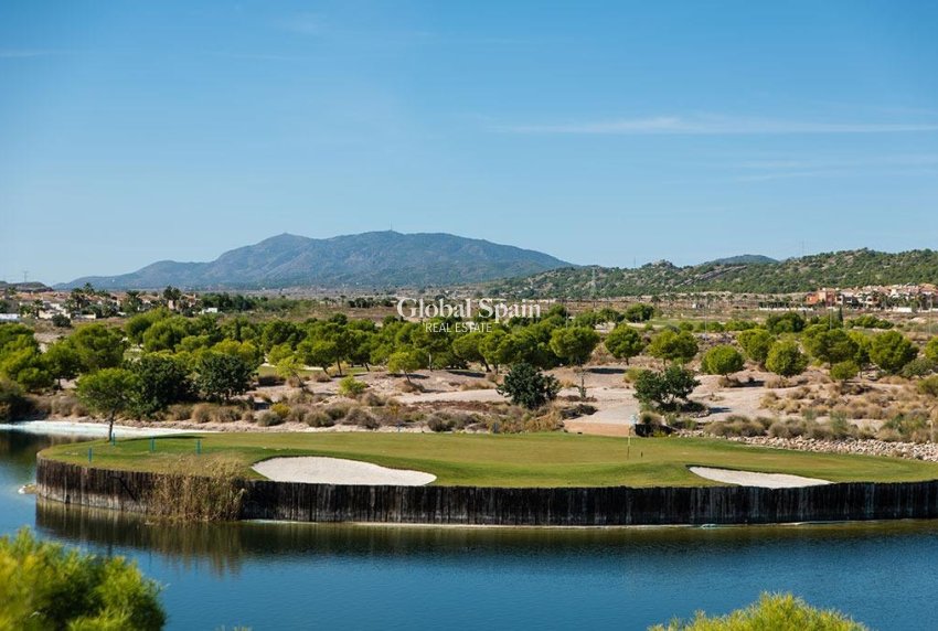 New Build - Semidetached -
BAÑOS Y MENDIGO - Altaona Golf