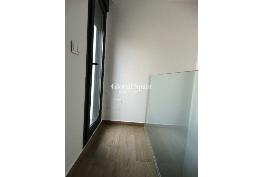 New Build - Semidetached -
PILAR DE LA HORADADA - pueblo