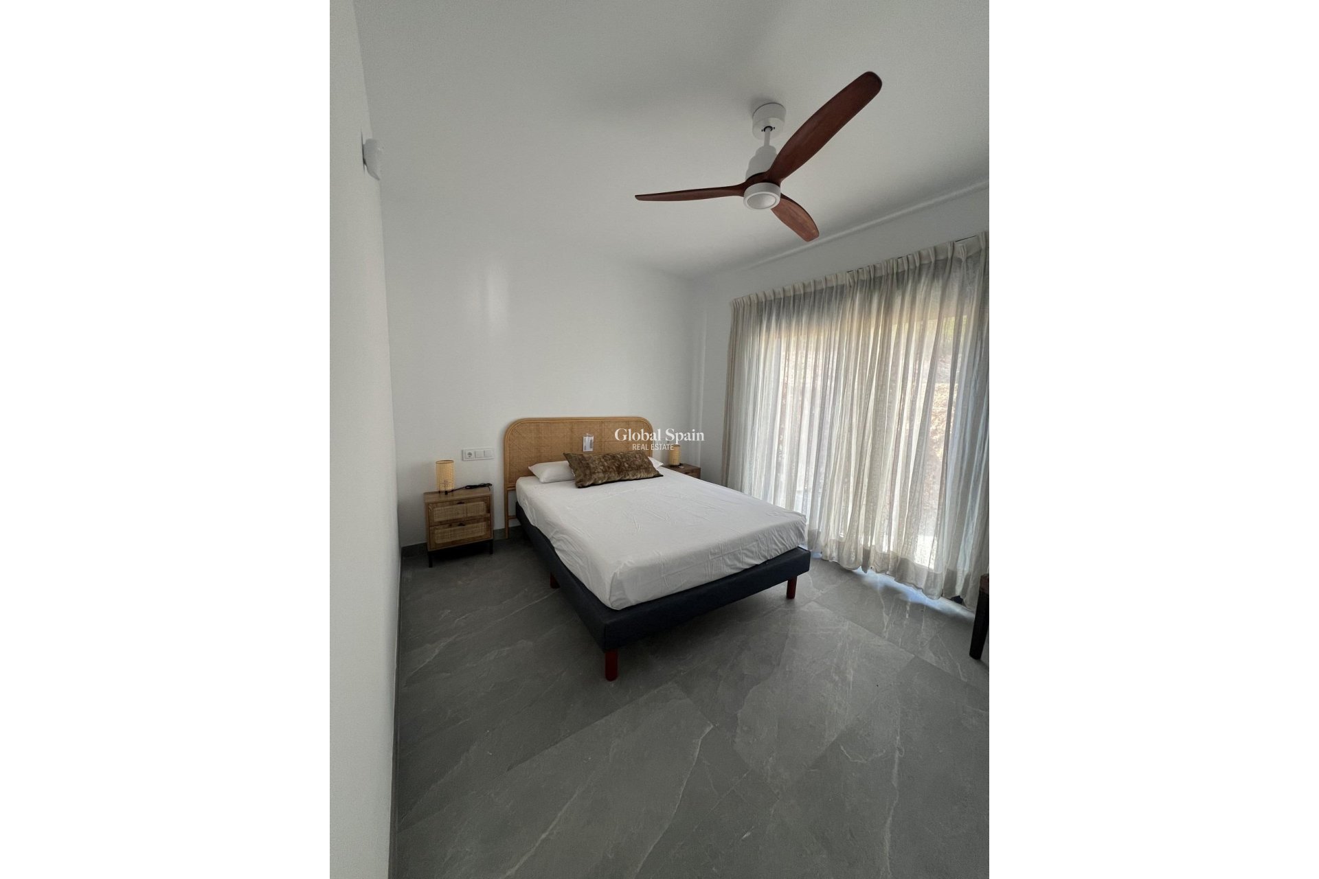 New Build - Semidetached -
POLOP - PAU1