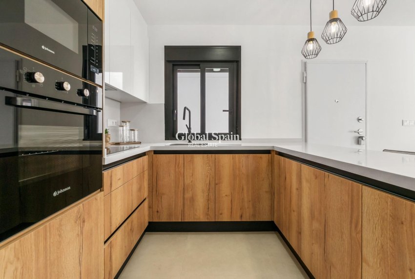 New Build - Semidetached -
SAN PEDRO DEL PINATAR - Polideportivo