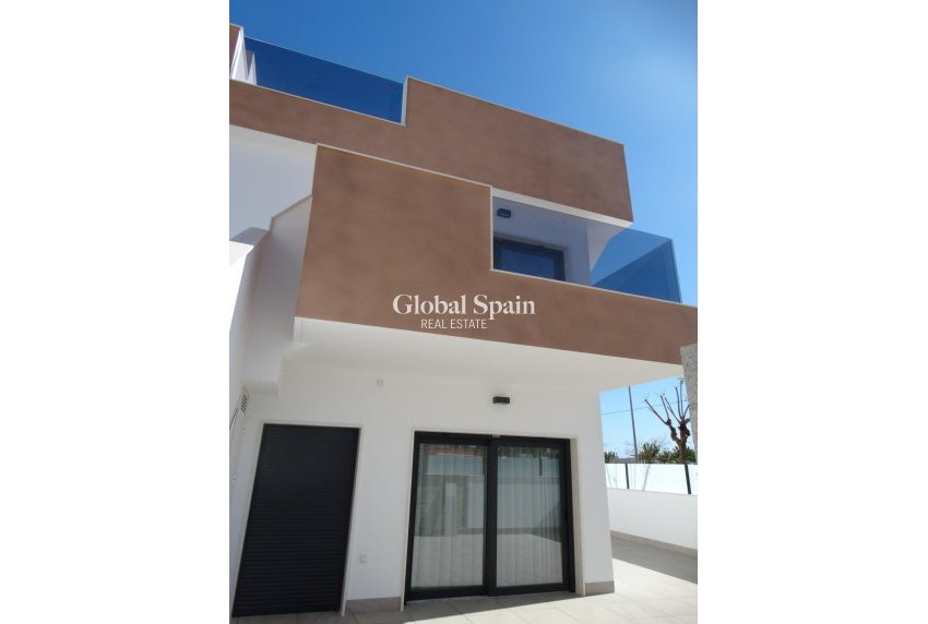 New Build - Top Floor Bungalow -
PILAR DE LA HORADADA - pueblo