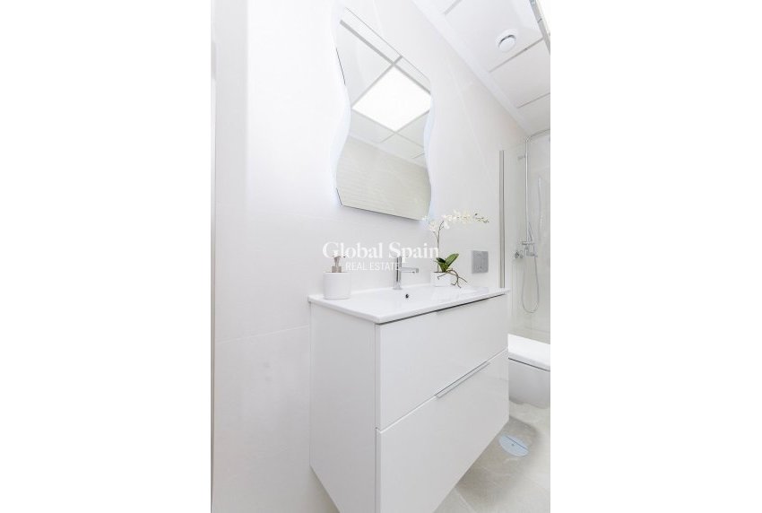 New Build - Top Floor Bungalow -
SAN MIGUEL DE SALINAS - VistaBella Golf