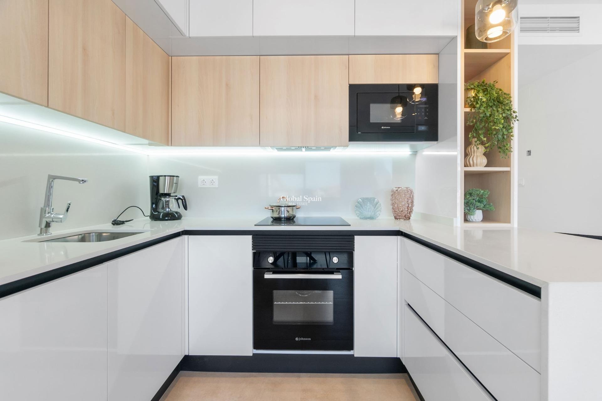 New Build - Top Floor Bungalow -
TORREVIEJA - LOS BALCONES - LOS ALTOS