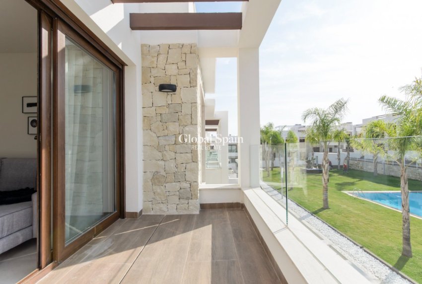 New Build - Top Floor Bungalow -
TORREVIEJA - LOS BALCONES - LOS ALTOS