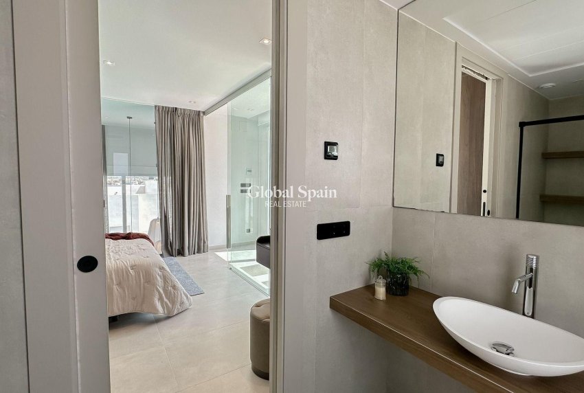 New Build - Villa -
ALGORFA - LA FINCA GOLF / ALGORFA