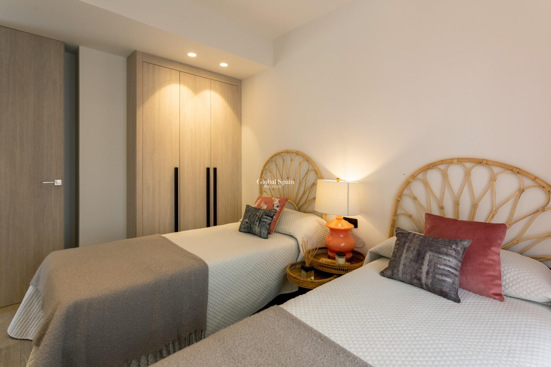 New Build - VILLA -
ALGORFA - LA FINCA GOLF / ALGORFA