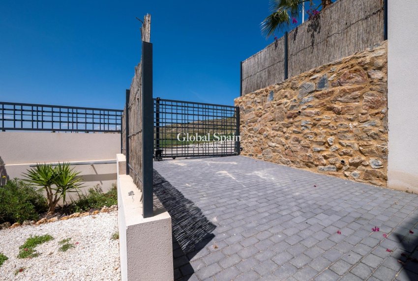 New Build - VILLA -
ALGORFA - LA FINCA GOLF / ALGORFA