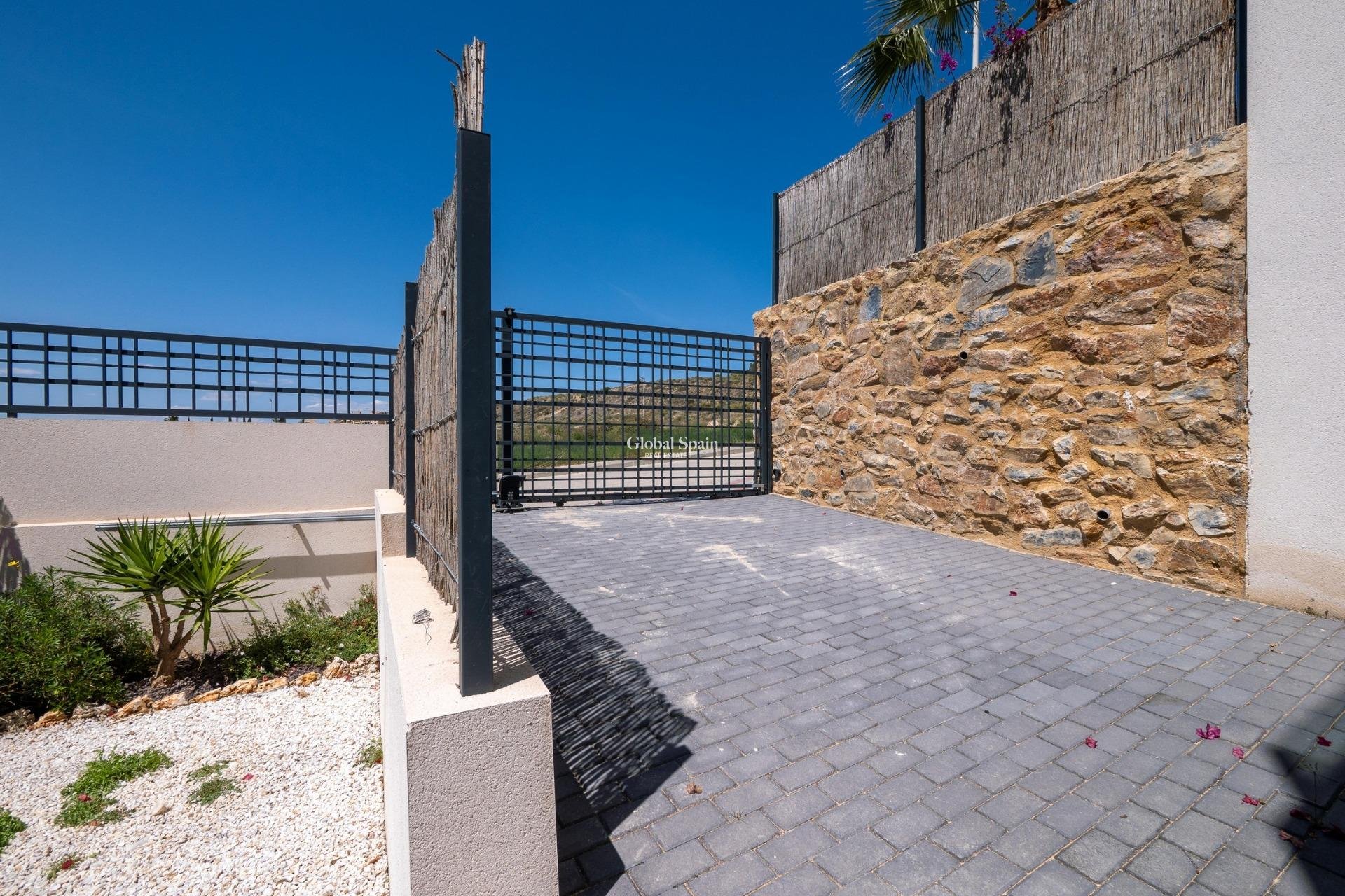 New Build - VILLA -
ALGORFA - LA FINCA GOLF / ALGORFA