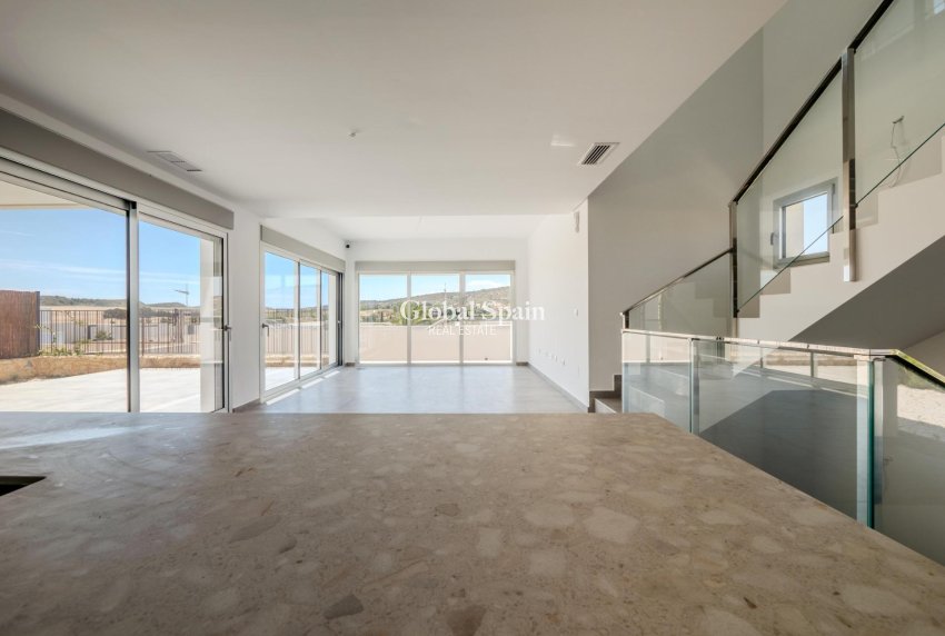 New Build - VILLA -
ALGORFA - LA FINCA GOLF / ALGORFA