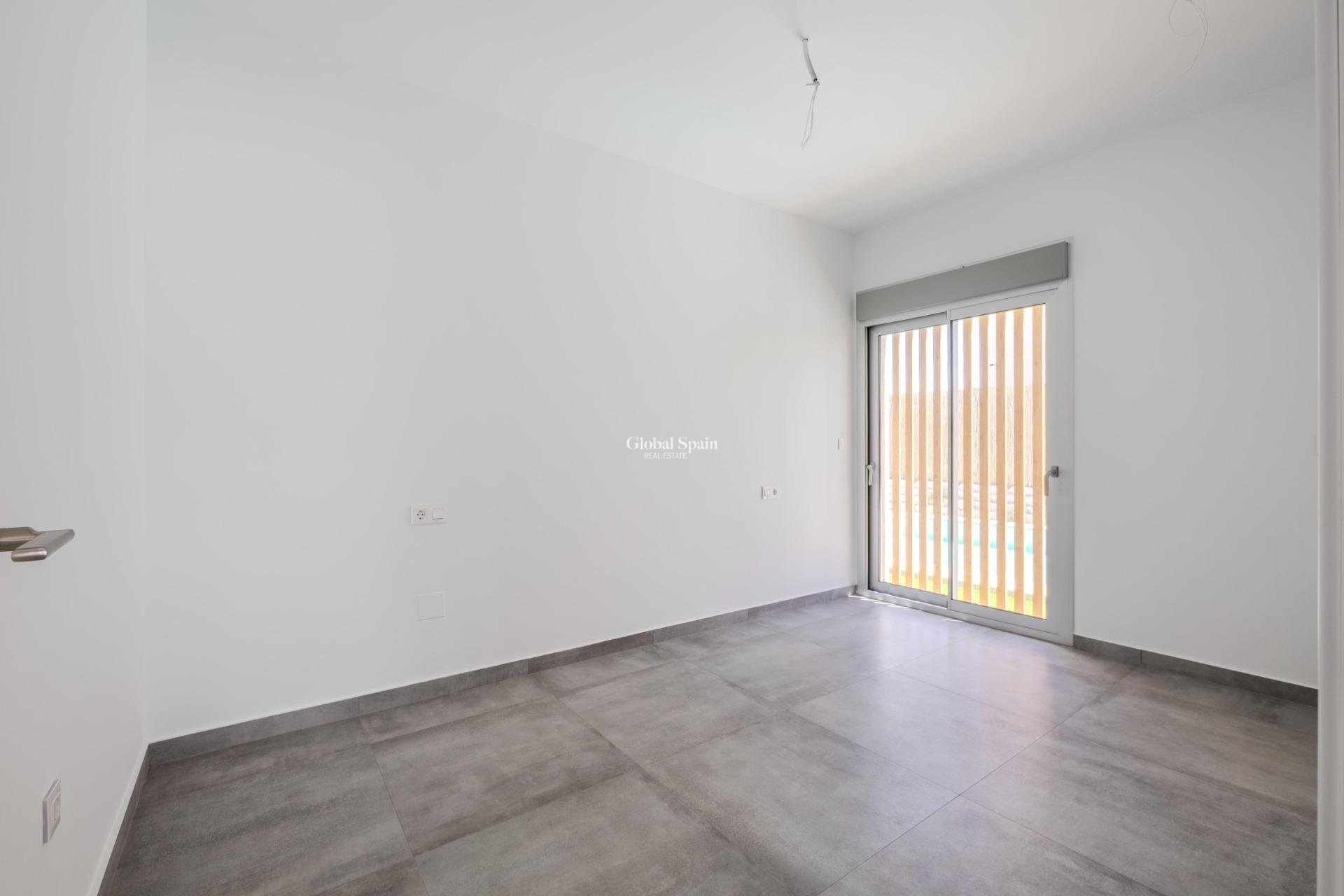 New Build - VILLA -
ALGORFA - LA FINCA GOLF / ALGORFA