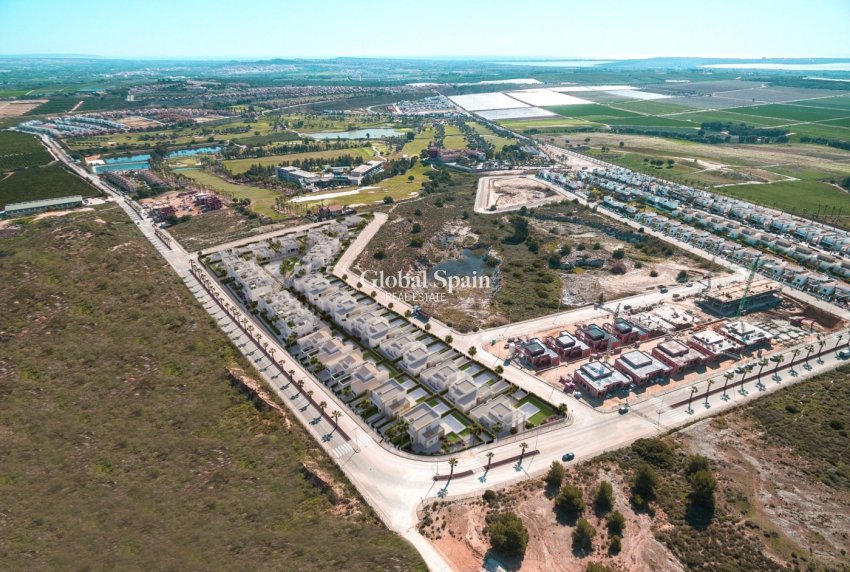 New Build - VILLA -
ALGORFA - LA FINCA GOLF / ALGORFA