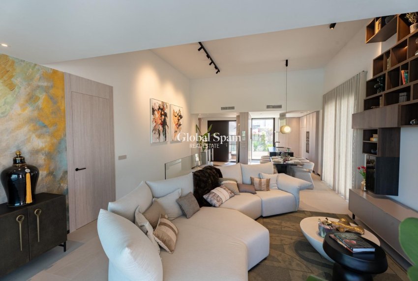 New Build - VILLA -
ALGORFA - LA FINCA GOLF / ALGORFA