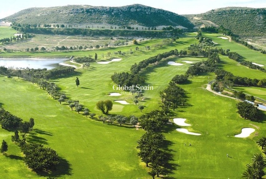 New Build - VILLA -
BAÑOS Y MENDIGO - Altaona Golf