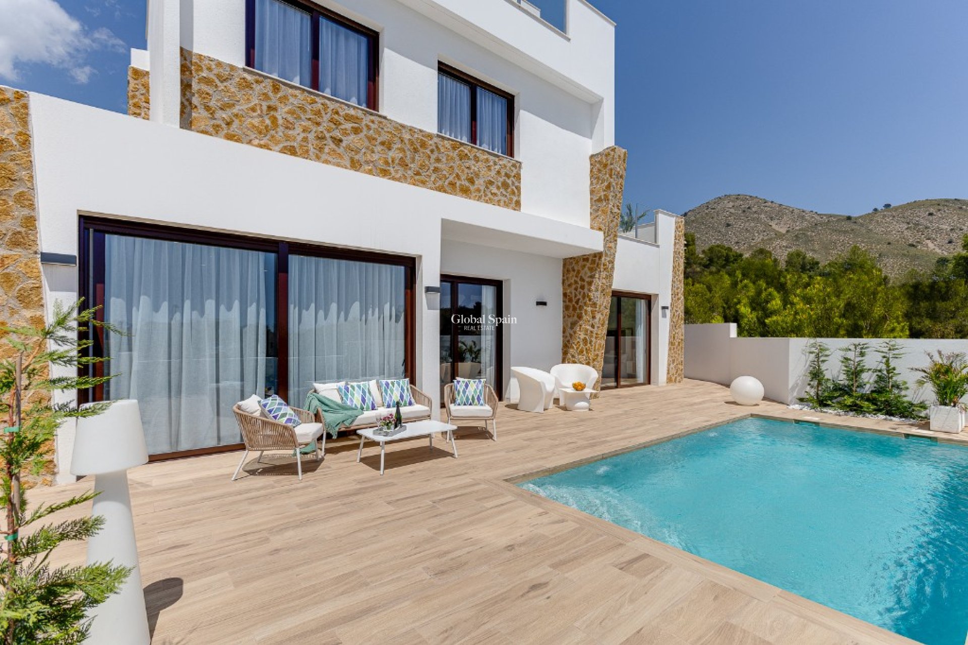 New Build - Villa -
BENIDORM - Benidorm