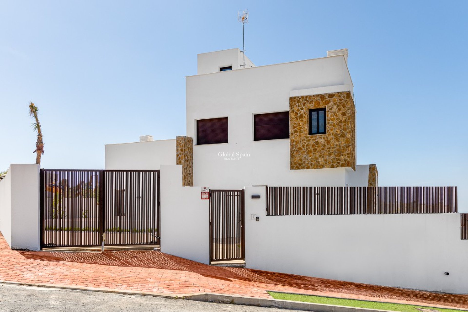 New Build - Villa -
BENIDORM - Benidorm