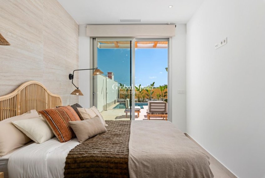 New Build - Villa -
BENIJÓFAR - Center