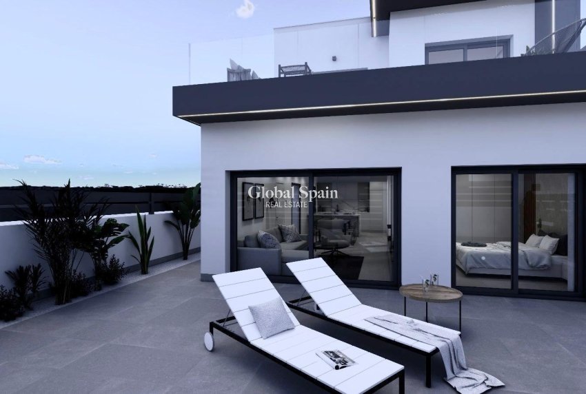 New Build - VILLA -
BENIJÓFAR - Pueblo
