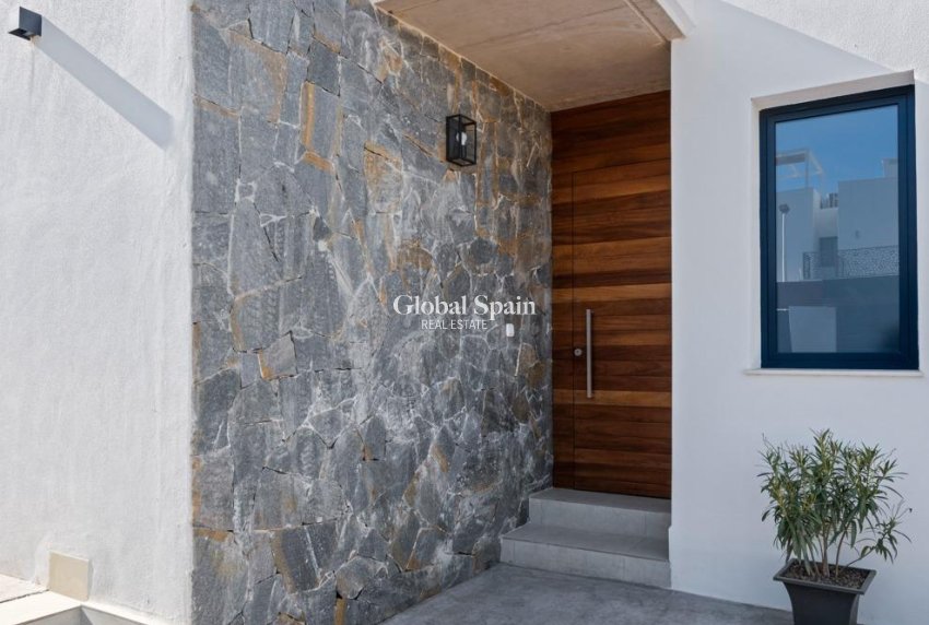 New Build - VILLA -
CARTAGENA - Mar de Cristal