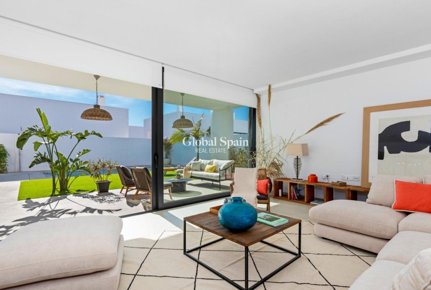 New Build - VILLA -
CARTAGENA - Mar de Cristal