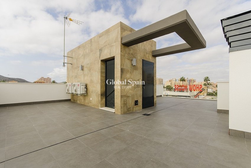 New Build - VILLA -
CARTAGENA - Playa honda