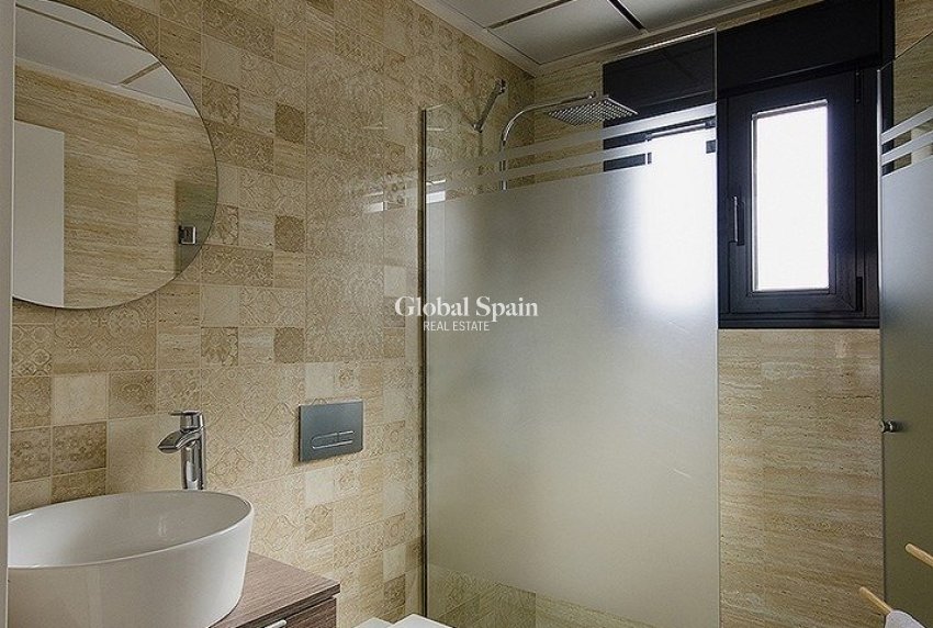 New Build - VILLA -
CARTAGENA - Playa honda