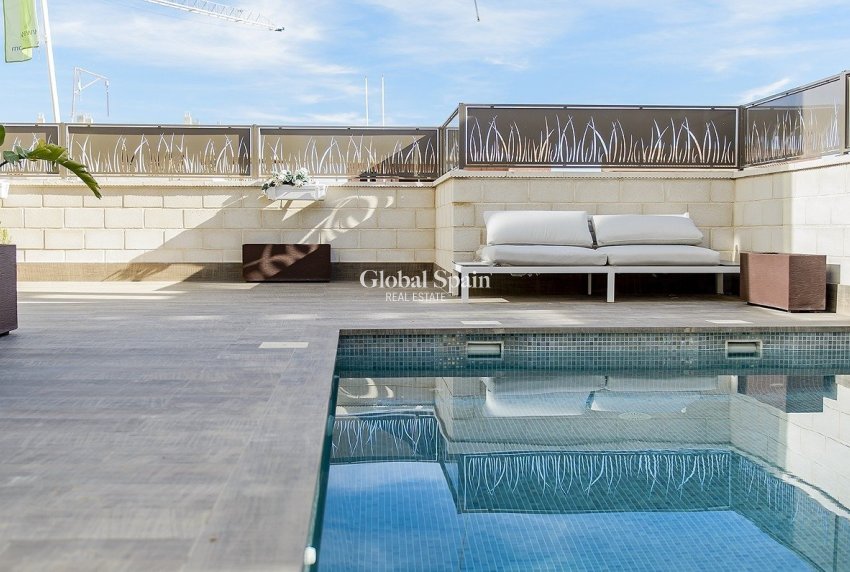 New Build - VILLA -
CARTAGENA - Playa honda
