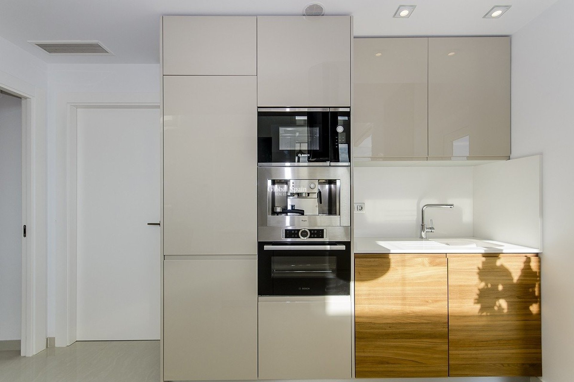 New Build - VILLA -
CARTAGENA - Playa honda
