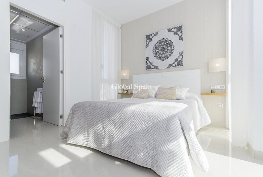 New Build - VILLA -
CARTAGENA - Playa honda
