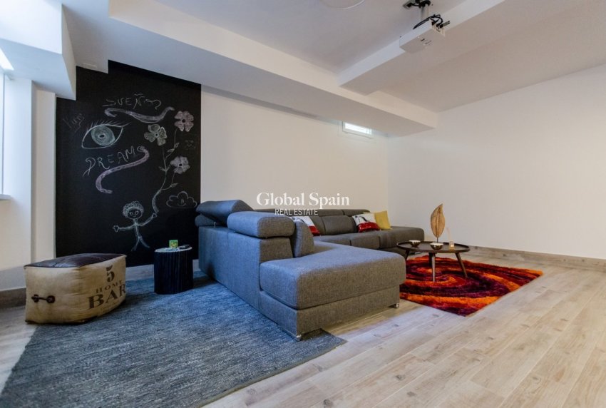New Build - VILLA -
CARTAGENA - Playa honda