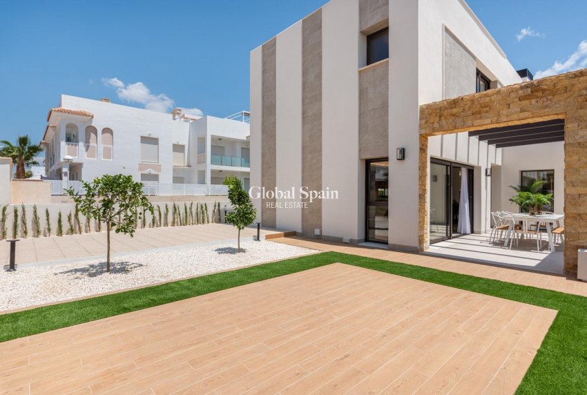 New Build - Villa -
CIUDAD QUESADA