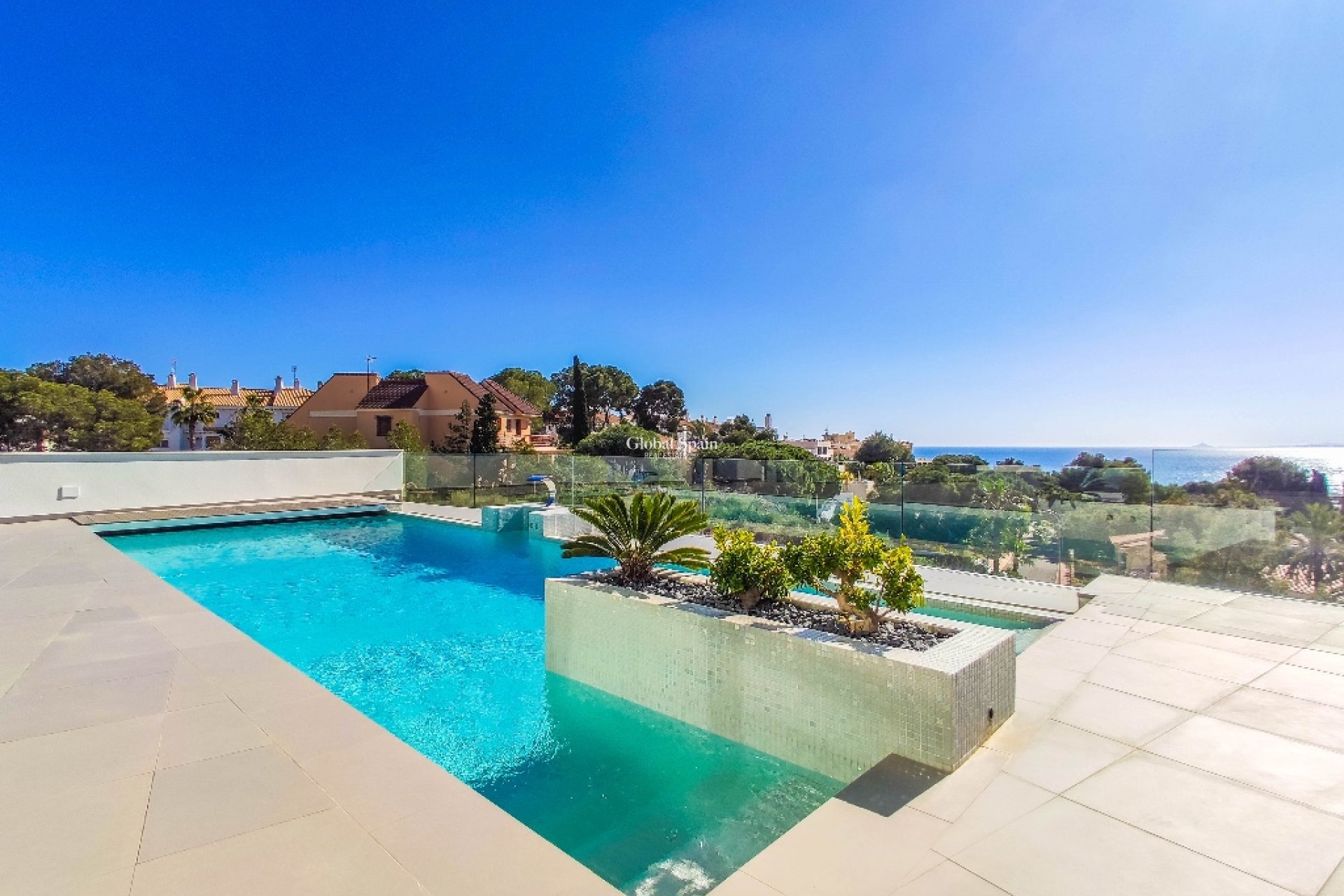 New Build - Villa -
DEHESA DE CAMPOAMOR