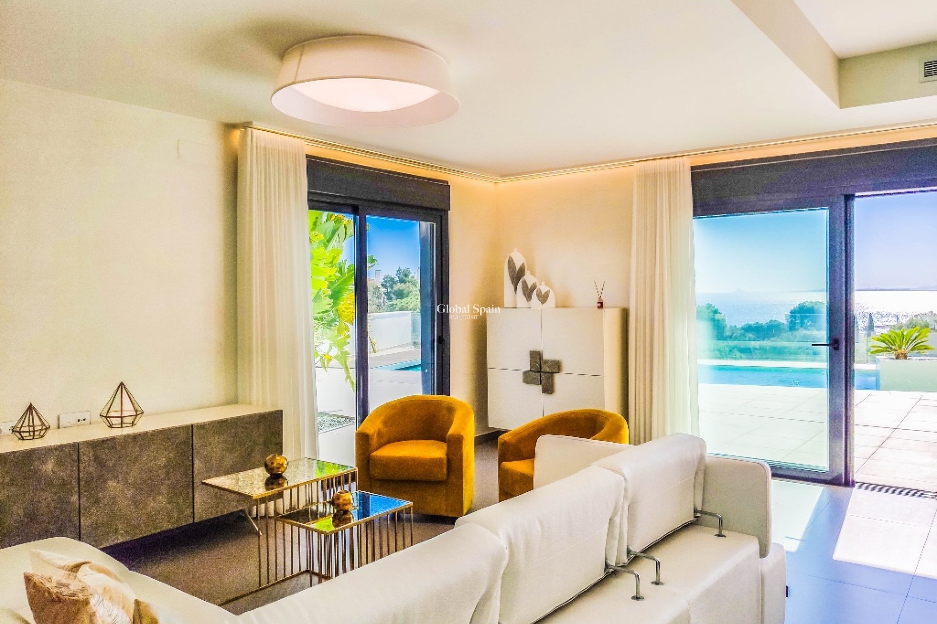 New Build - Villa -
DEHESA DE CAMPOAMOR