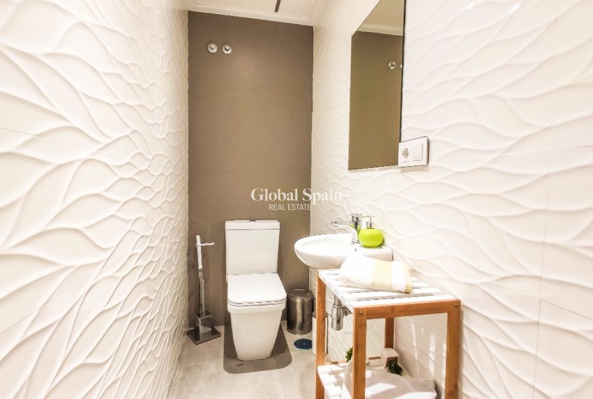 New Build - Villa -
DEHESA DE CAMPOAMOR