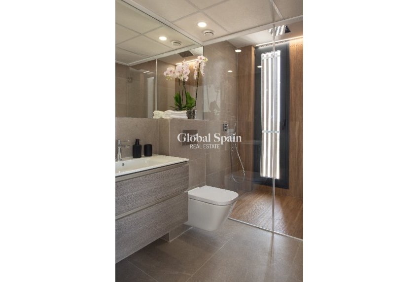 New Build - Villa -
DEHESA DE CAMPOAMOR