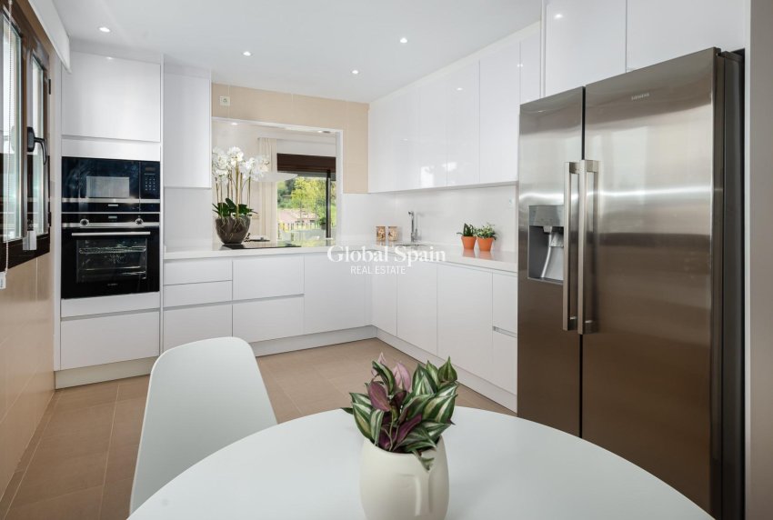 New Build - VILLA -
ESTEPONA - Azata Golf Estepona Oeste