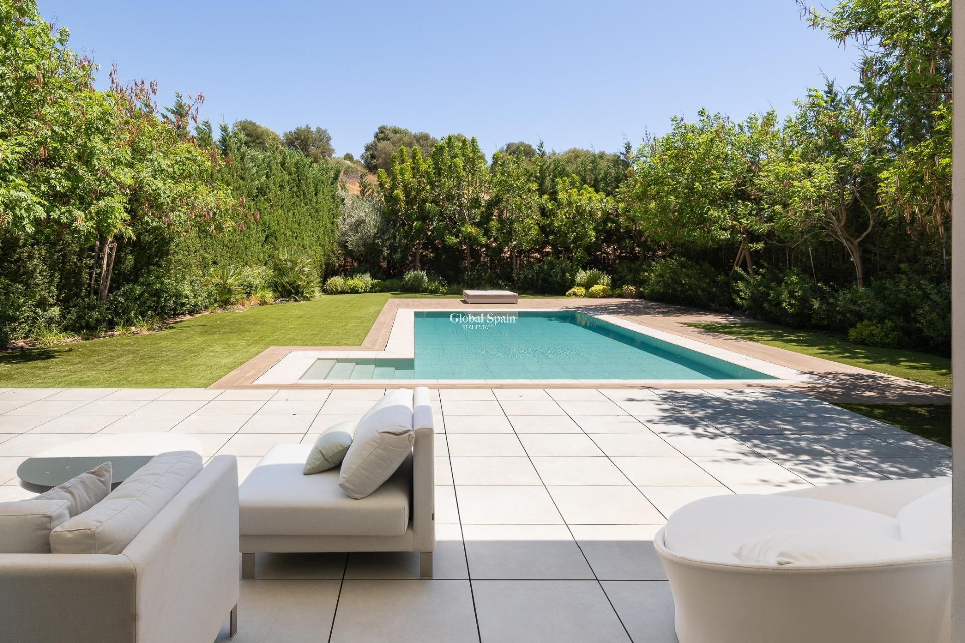 New Build - VILLA -
ESTEPONA - Paraiso Alto
