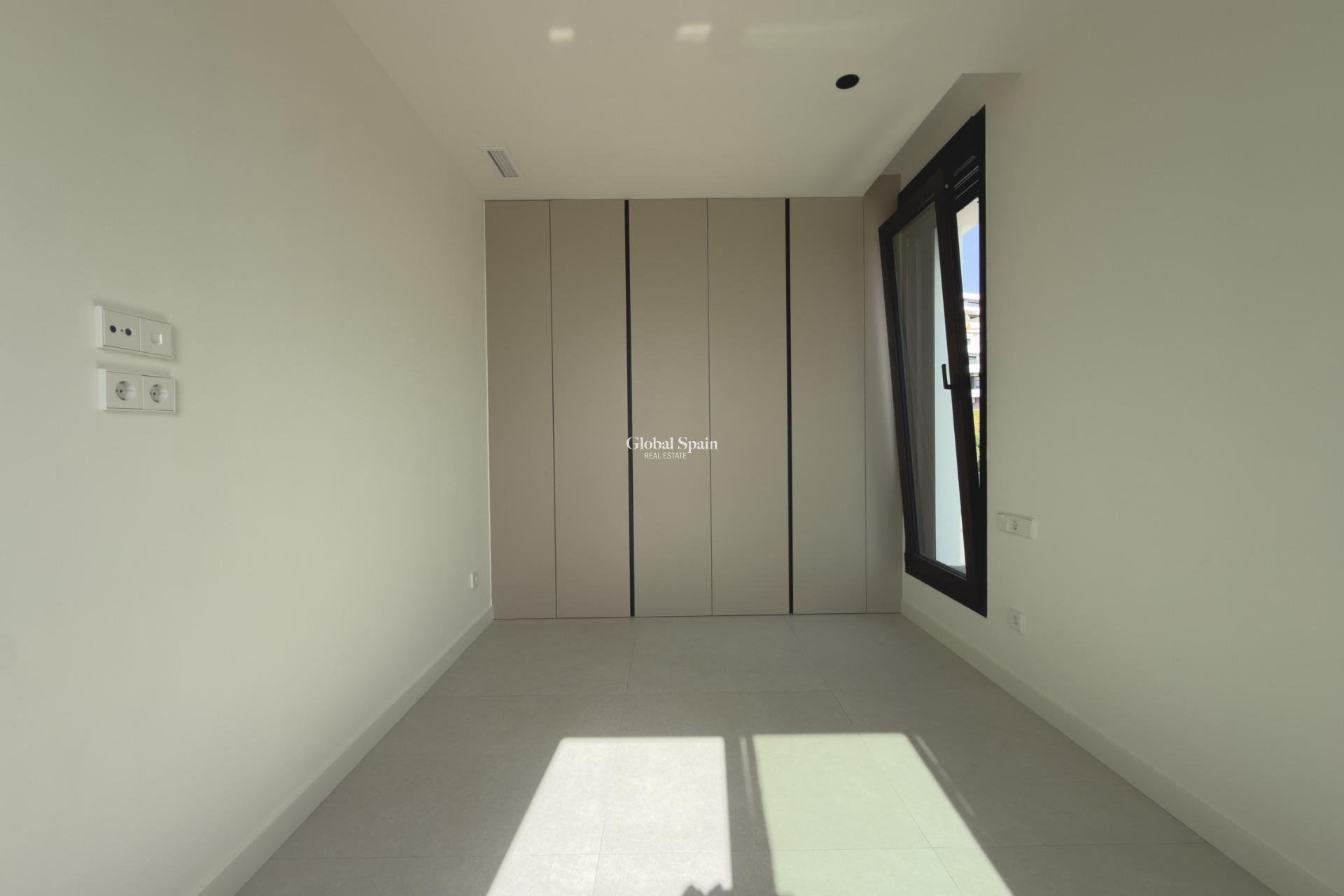 New Build - VILLA -
FINESTRAT
