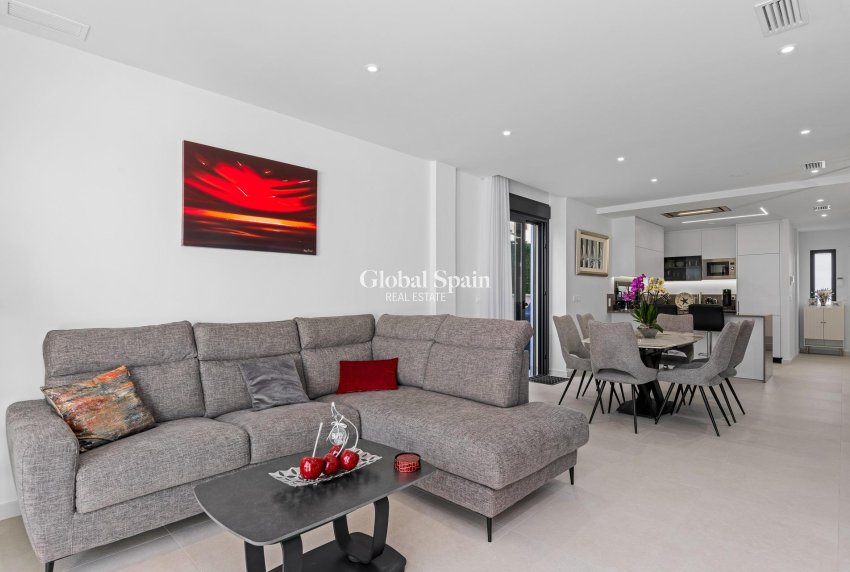 New Build - Villa -
GUARDAMAR DEL SEGURA