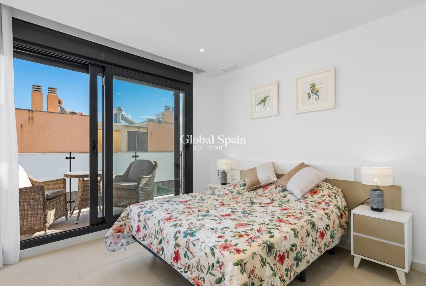 New Build - Villa -
GUARDAMAR DEL SEGURA