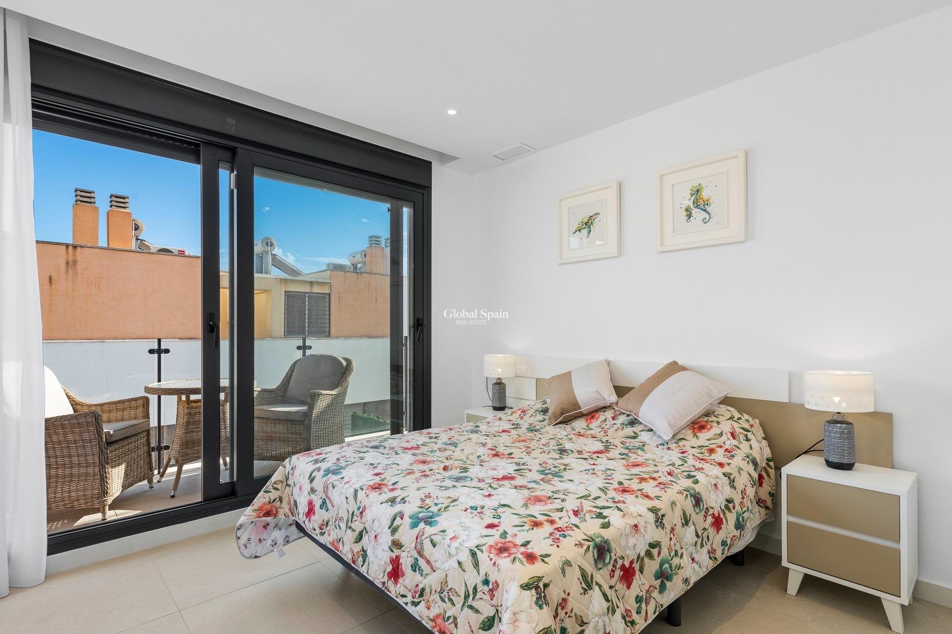 New Build - Villa -
GUARDAMAR DEL SEGURA