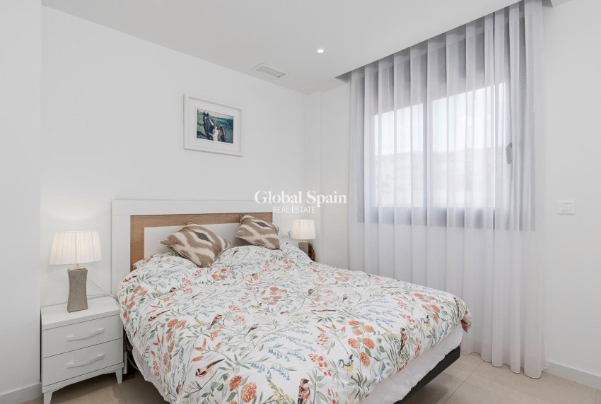 New Build - Villa -
GUARDAMAR DEL SEGURA