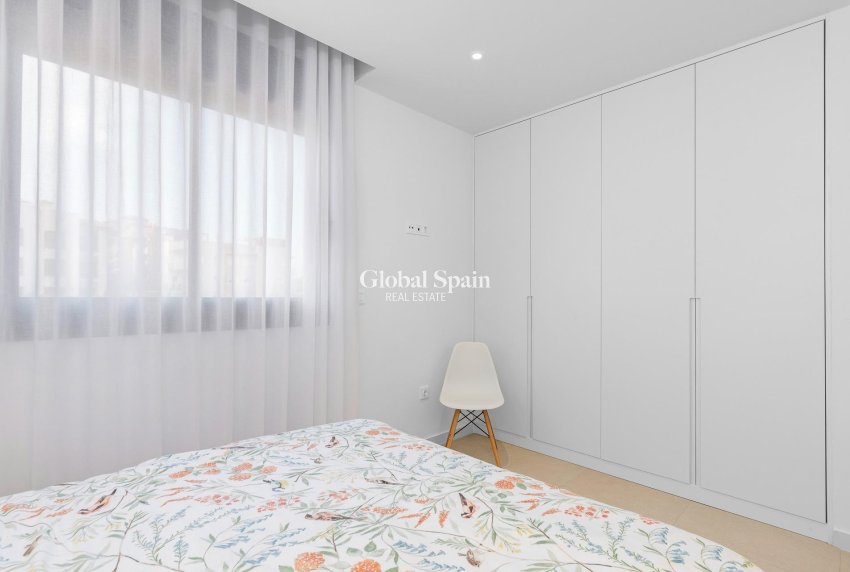 New Build - Villa -
GUARDAMAR DEL SEGURA