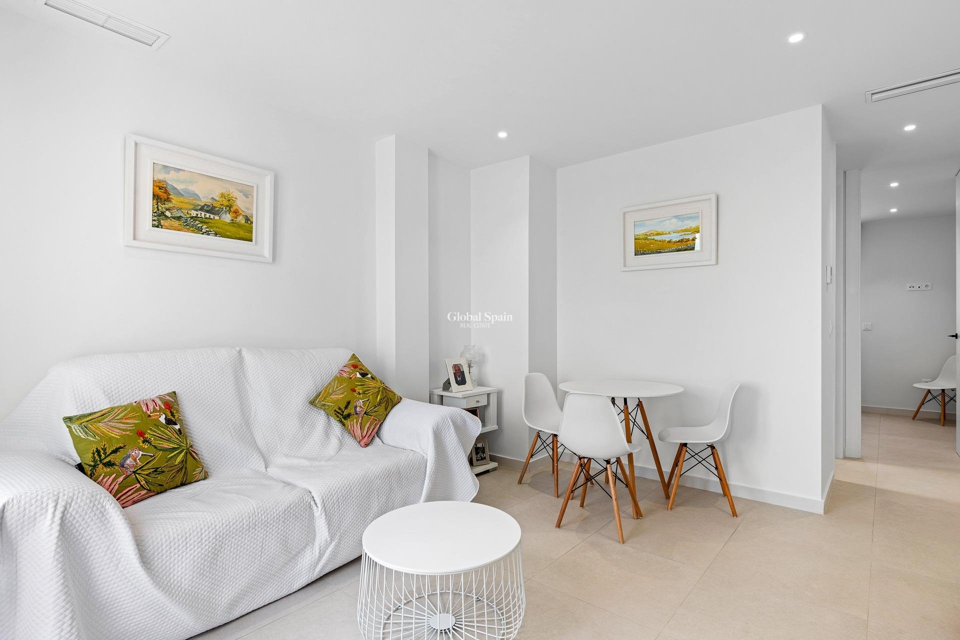 New Build - Villa -
GUARDAMAR DEL SEGURA