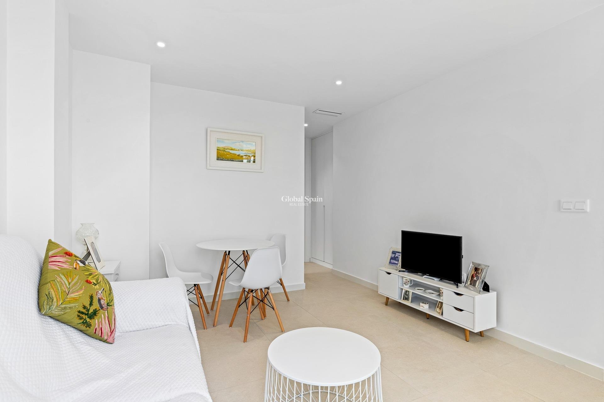 New Build - Villa -
GUARDAMAR DEL SEGURA