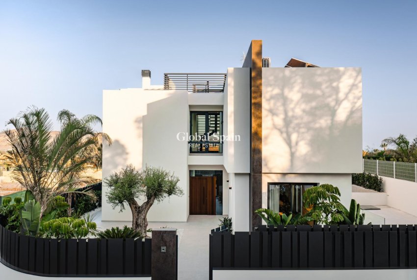 New Build - VILLA -
LA NUCÍA - Coblanca