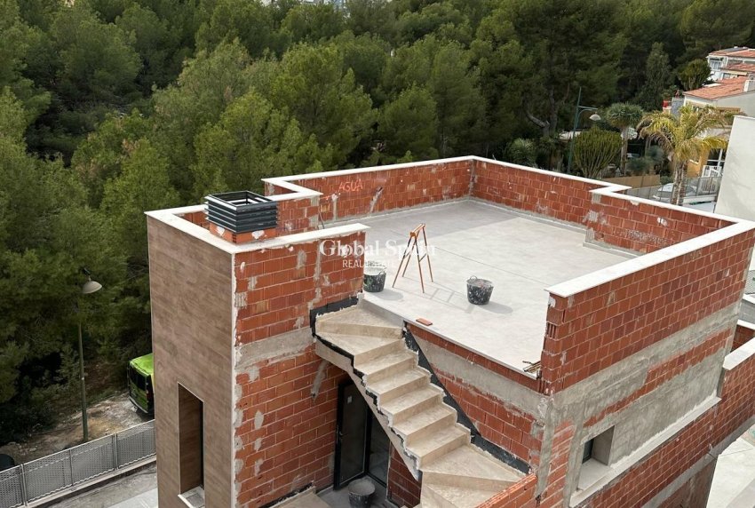New Build - VILLA -
LA NUCÍA - Urb. Don Mar