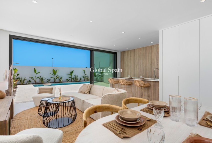 New Build - VILLA -
LOS ALCÁZARES