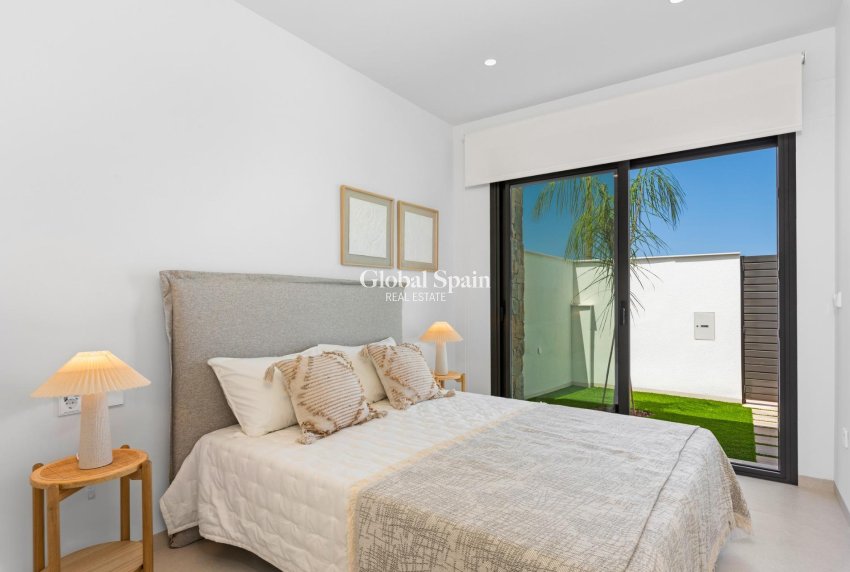 New Build - VILLA -
LOS ALCÁZARES