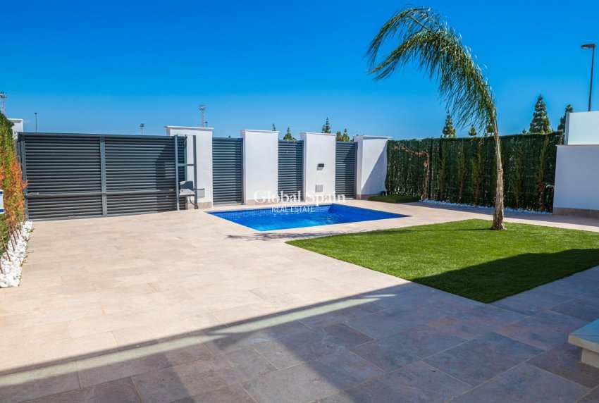 New Build - VILLA -
LOS ALCÁZARES