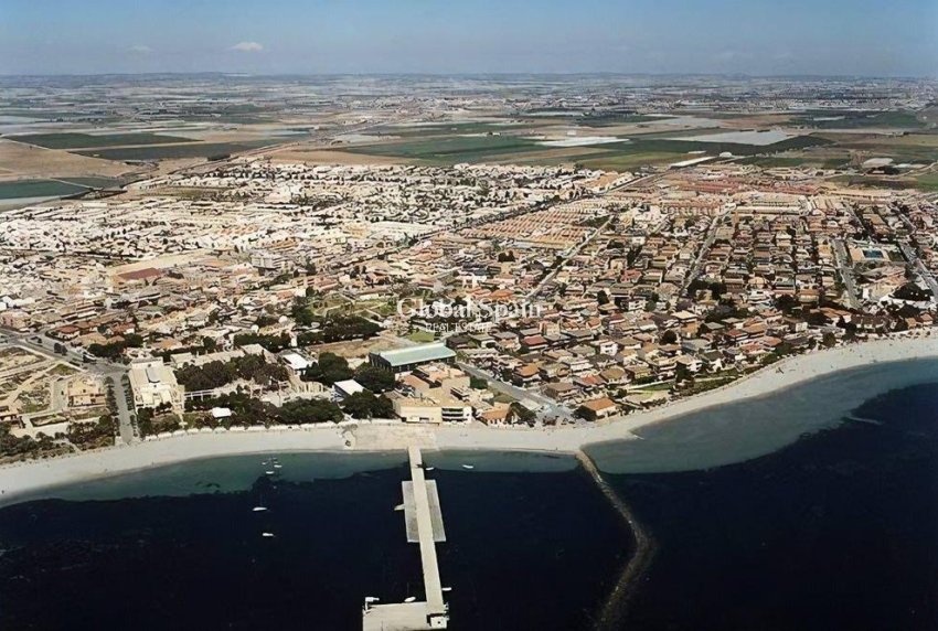 New Build - VILLA -
LOS ALCÁZARES